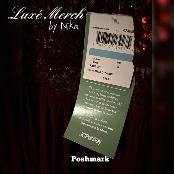 Morgan & Co Sequined Halter Maxi Formal Mermaid Dress - Color Merlot/Nude Size 5 - Picture 3 of 10